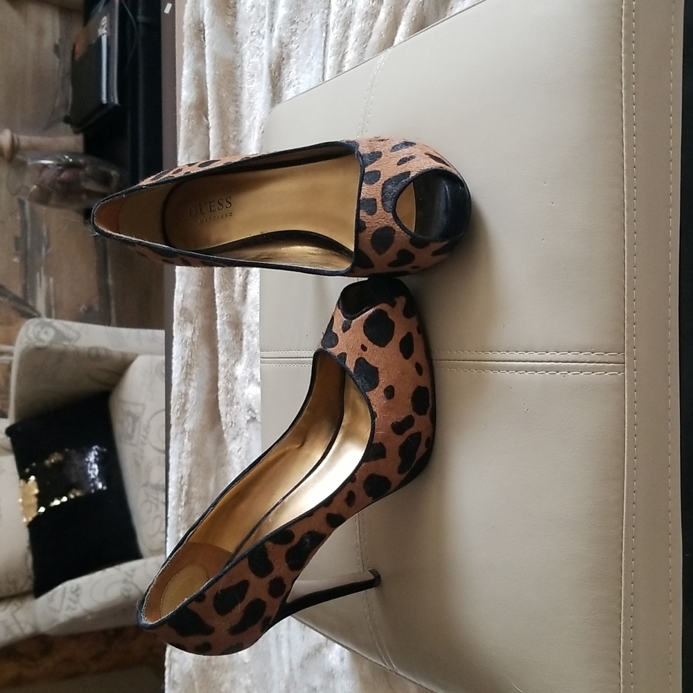 Guess leopard print heels
